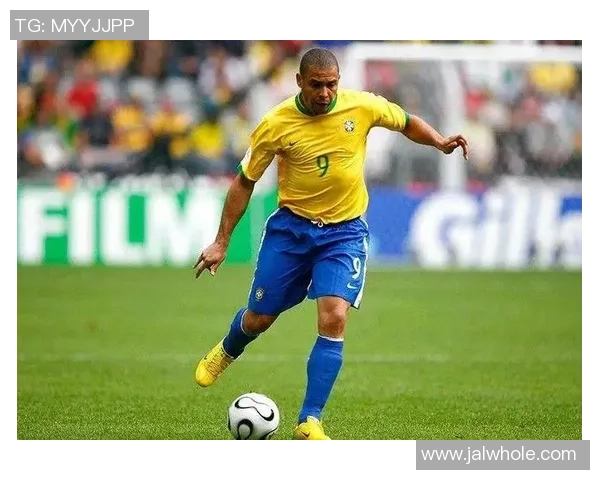 加纳足球明星的辉煌历程与对世界足球的影响探讨 加纳足球明星的辉煌历程与对世界足球的影响探讨